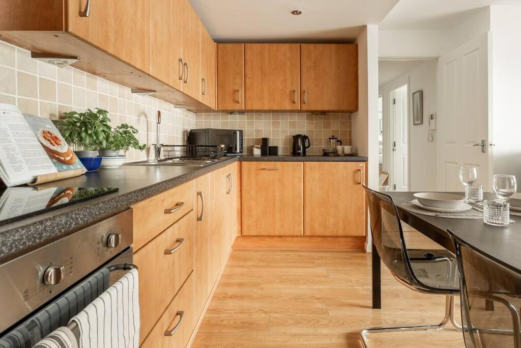 Lux Waterfront 2 Bed Apt, V&A 10Min Walk, St Andrew'S Golf 25Min Drive Dundee Exterior photo